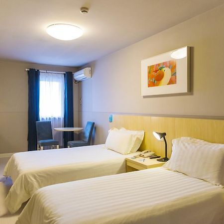 Jinjiang Inn Xuchang Hubin Road Экстерьер фото