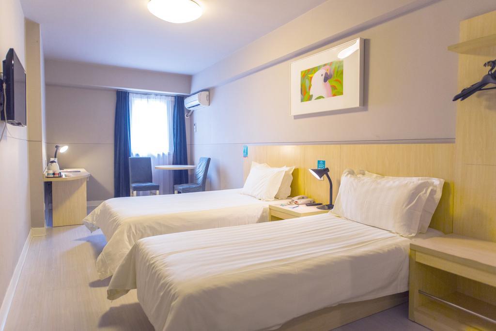 Jinjiang Inn Xuchang Hubin Road Экстерьер фото